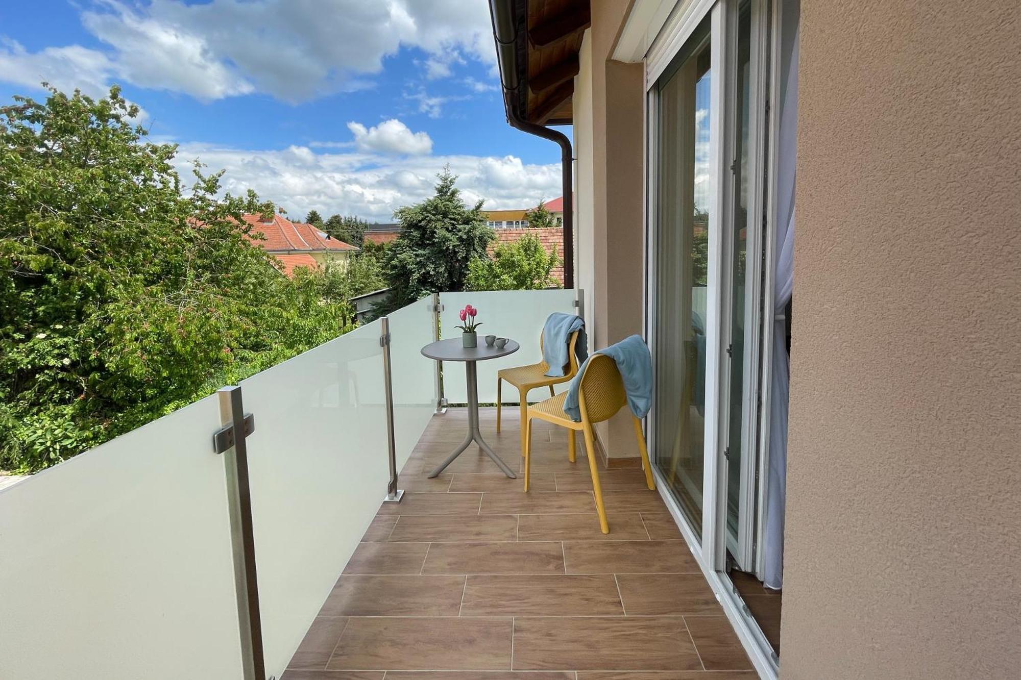 Silentium Premium Apartman Sárvár Exterior foto